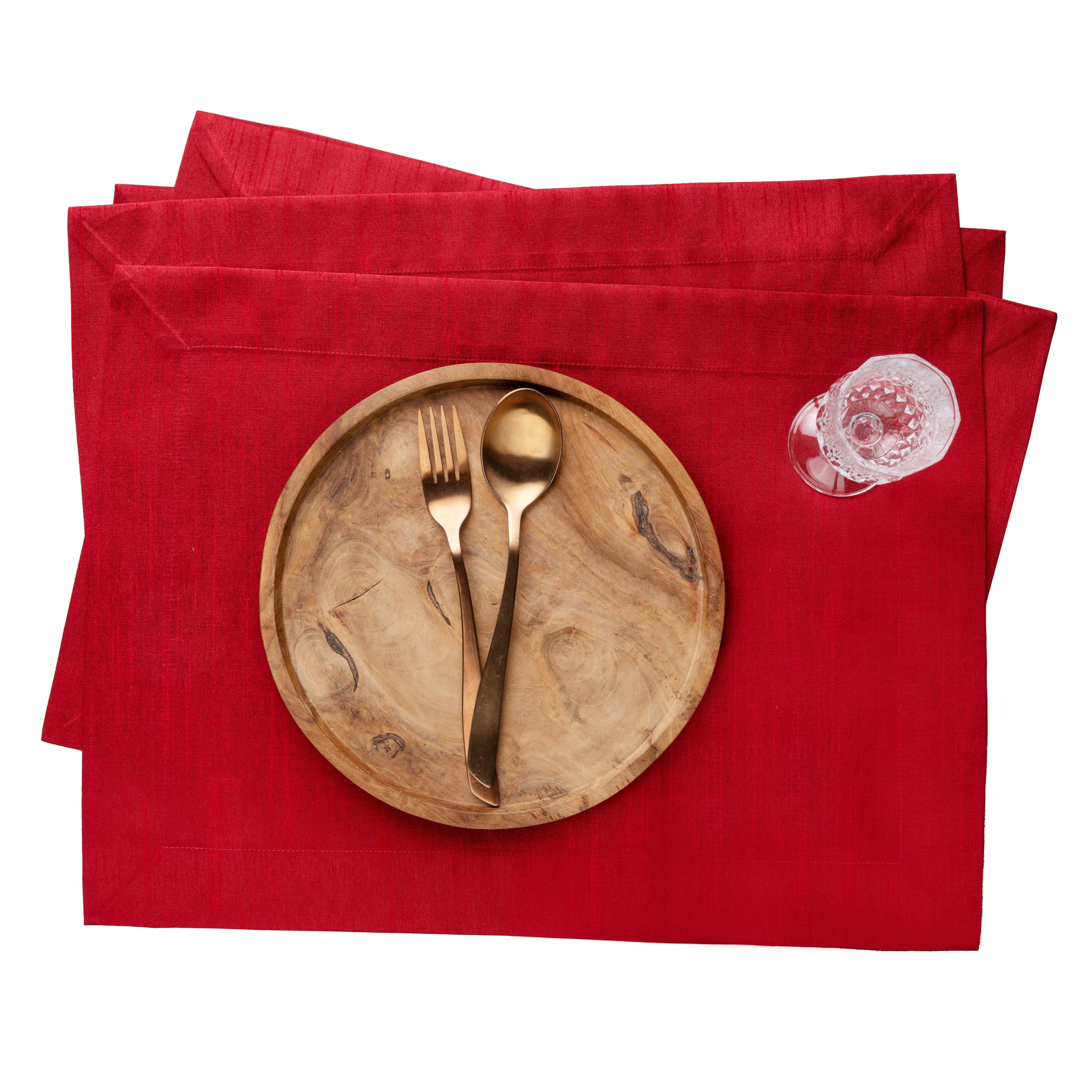 Tango red Luxe Shine placemats with mitered corners, 14 x 19 inches, set of 4