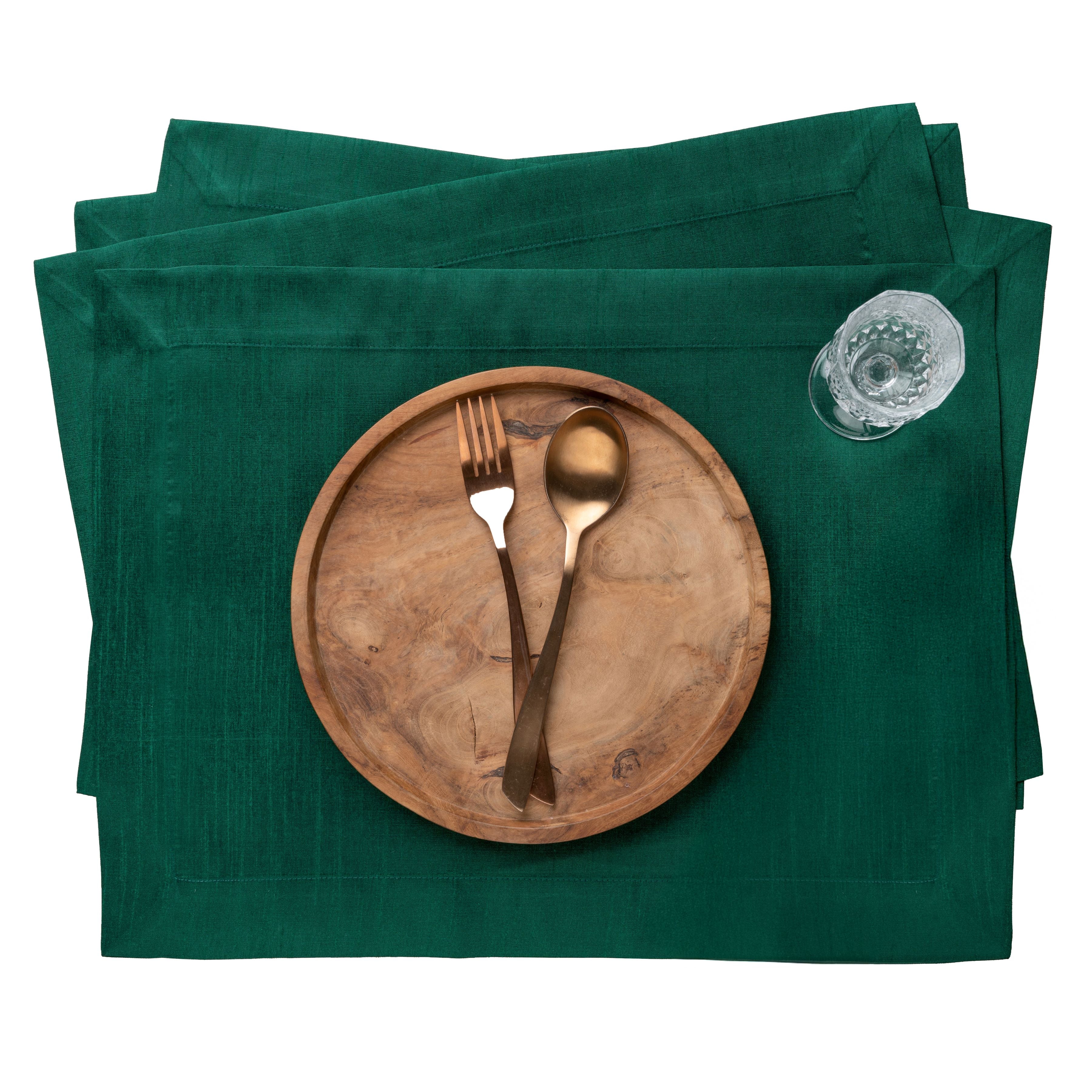 Emerald green Luxe Shine placemats with mitered corners, 14 x 19 inches, set of 4
