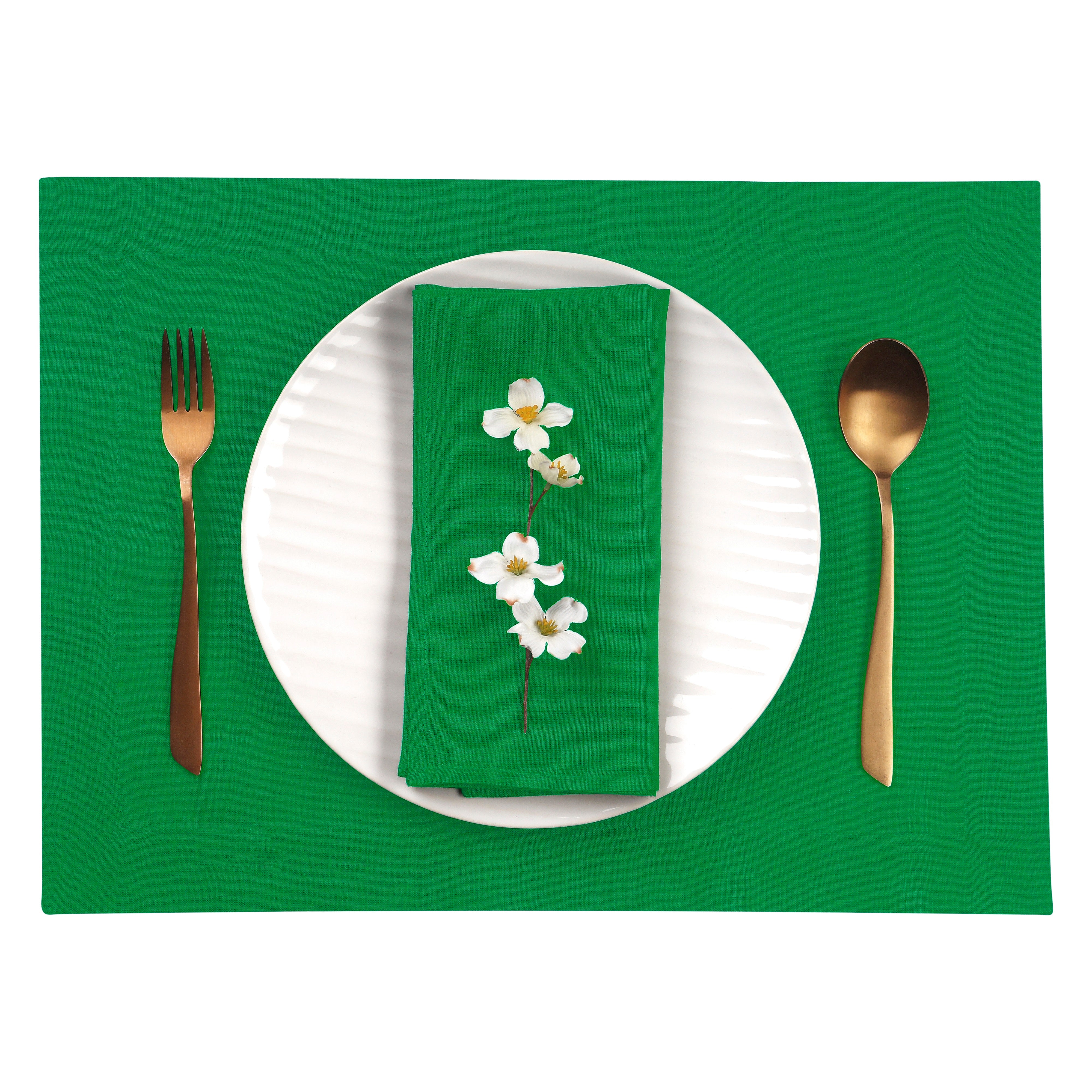 Close-up of the mitered corners on kelly green pure linen placemats