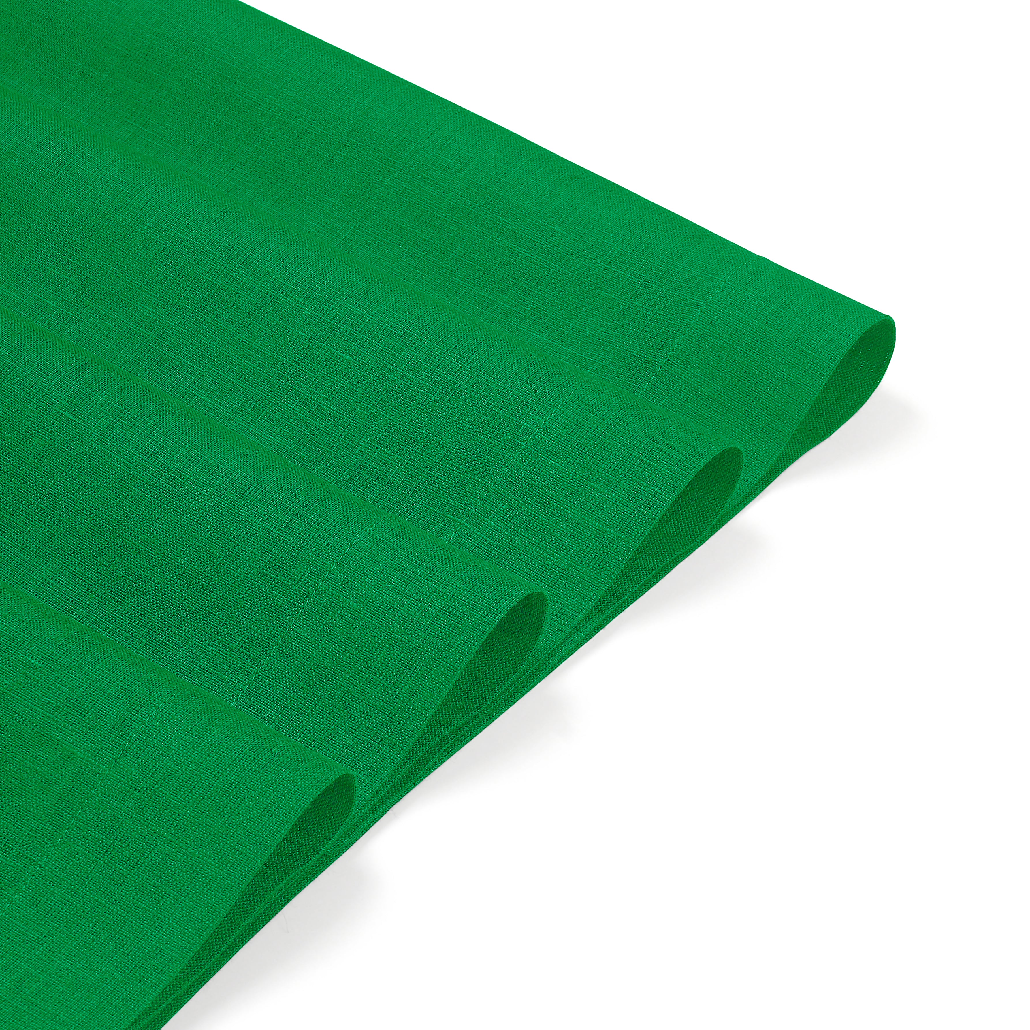 Kelly green pure linen placemats with matching D'Moksha table linens