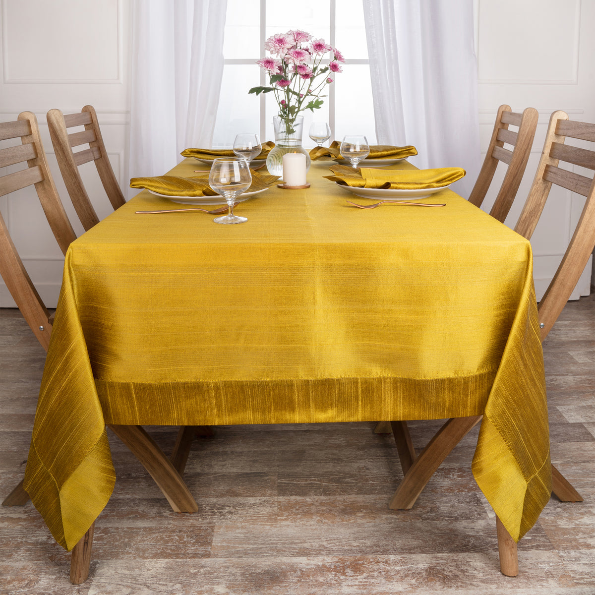 Gold Luxe Shine tablecloth folded to show fabric texture