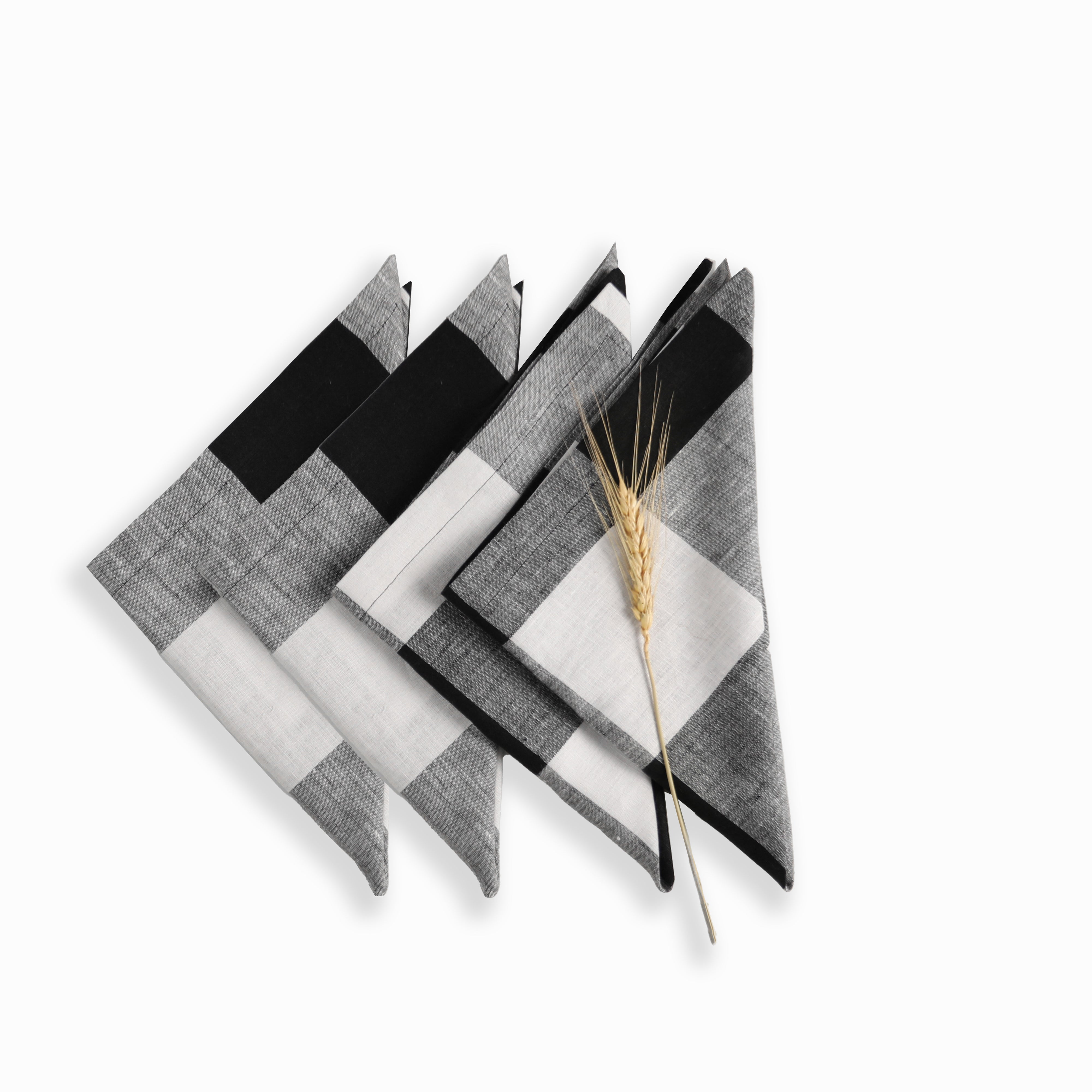 White and black pure linen dinner napkins with buffalo check pattern, 20 x 20 inches, set of 4