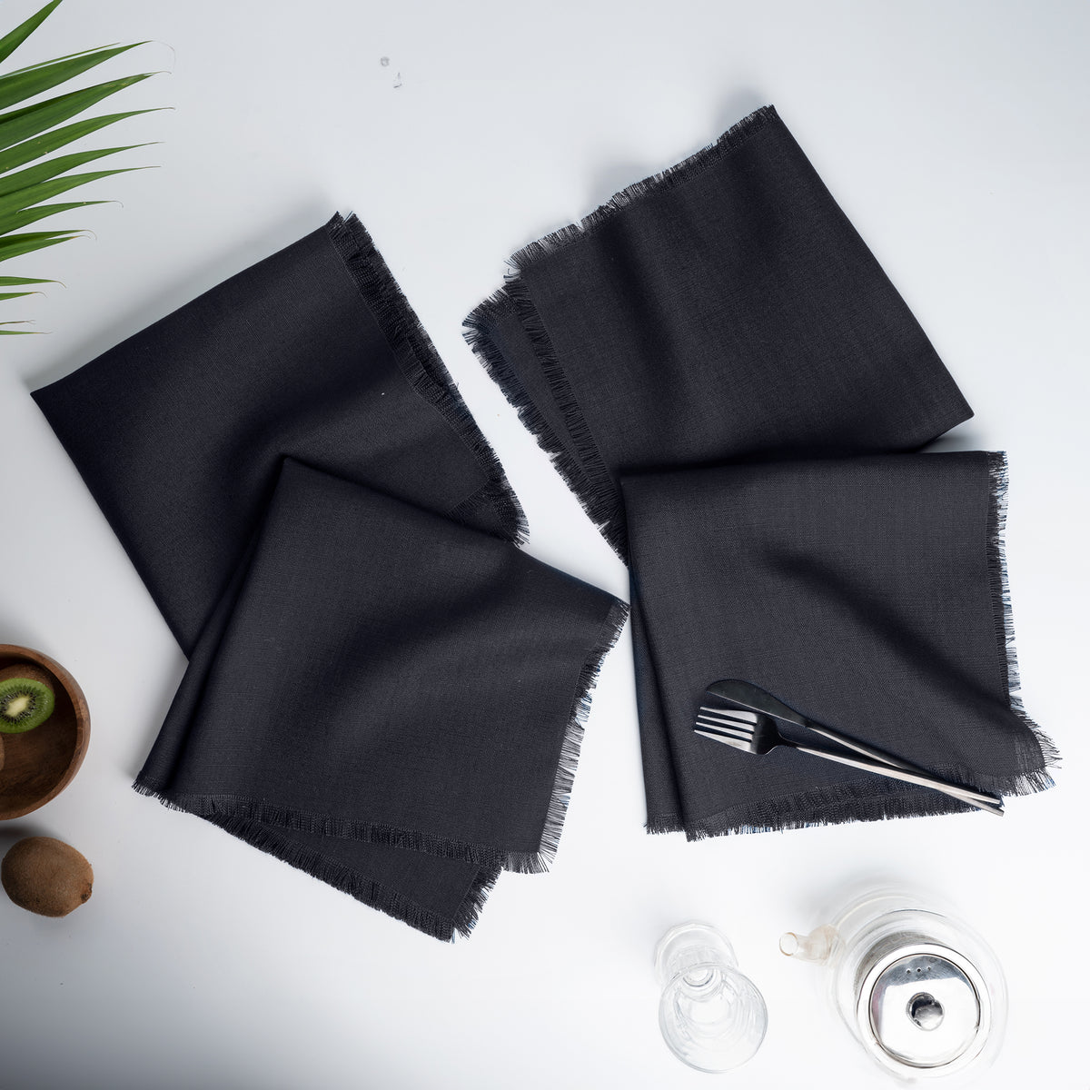 Black faux linen dinner napkins with fringed edge, 20 x 20 inches, set of 4