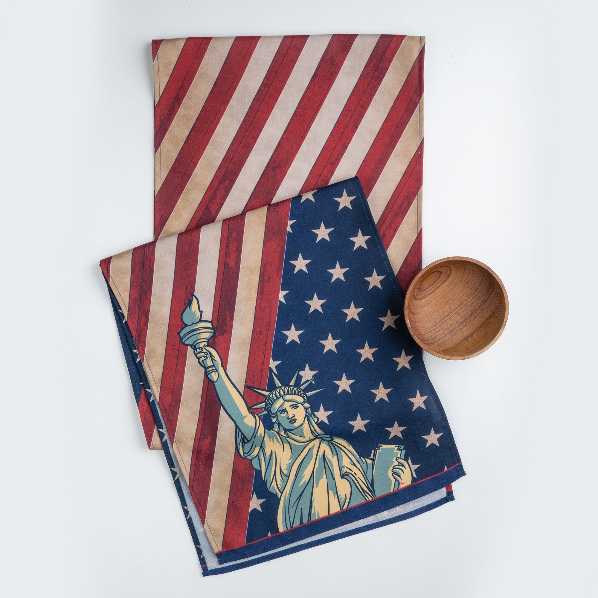Close-up of the weave on a statue liberty july linen table runner