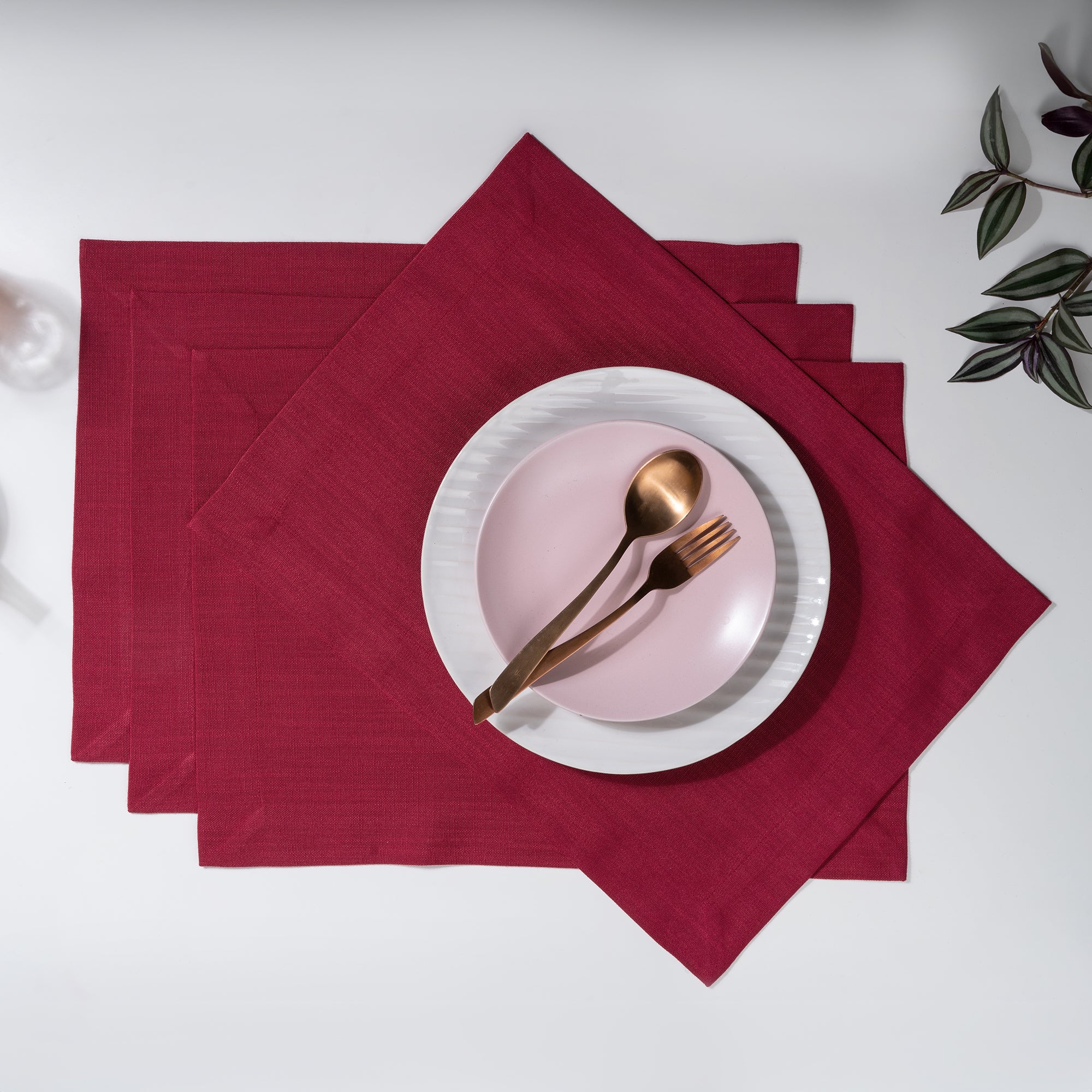 Red faux linen placemats with mitered corners, 14 x 19 inches, set of 4
