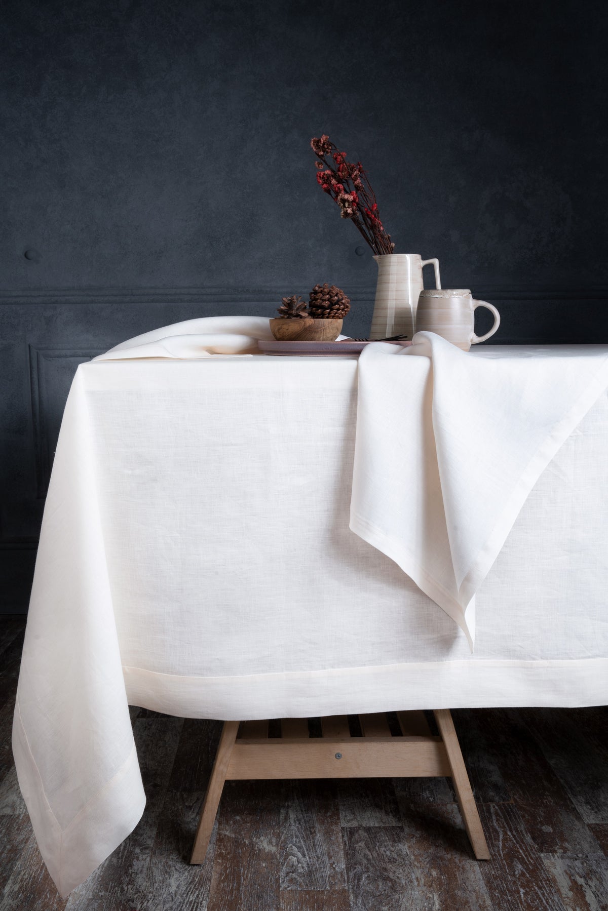 Ivory Linen Tablecloth - Hemmed