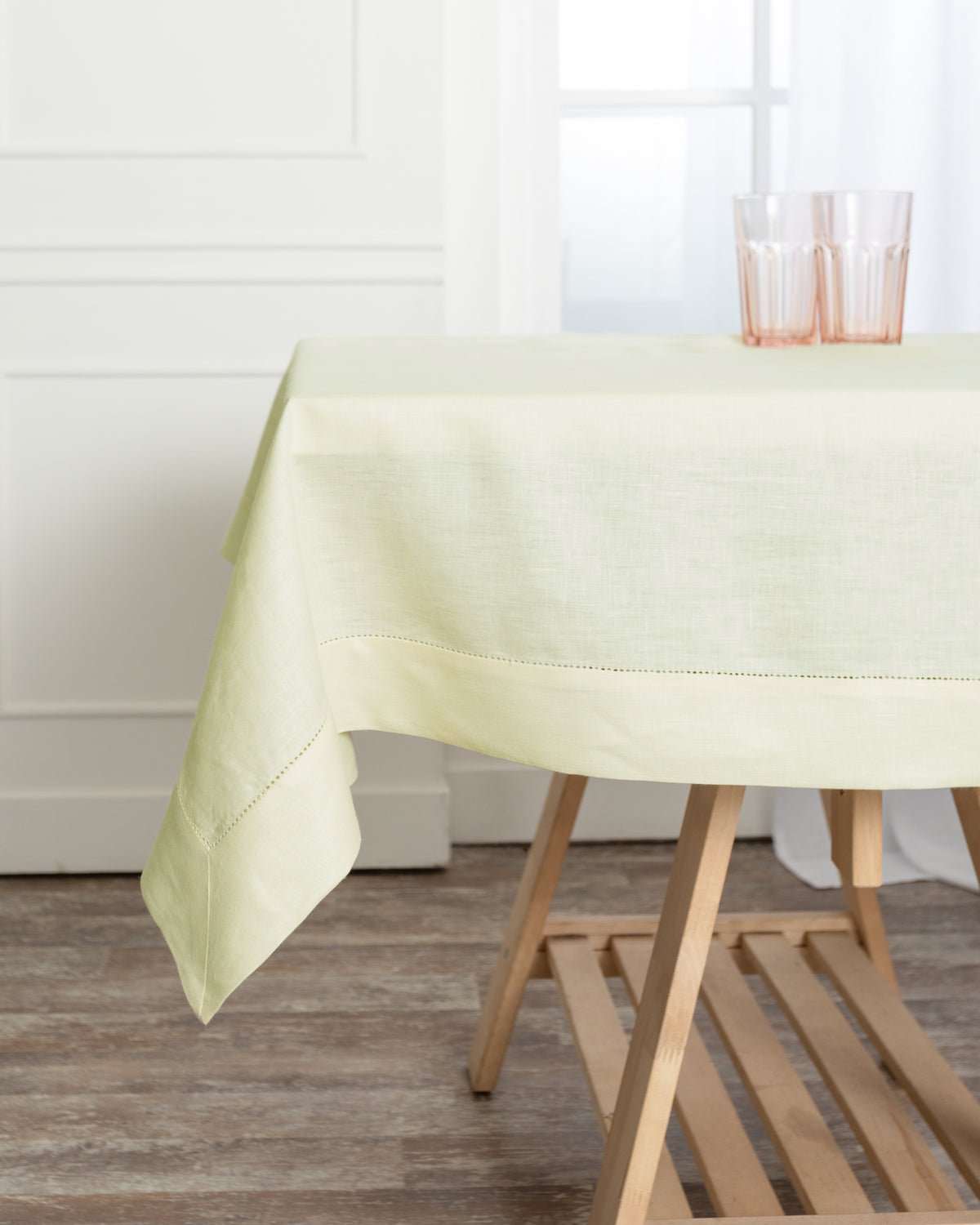 Vanilla Cream Linen Tablecloth - Hemstitch