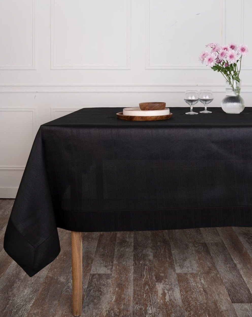 Black Raw Silk Textured Tablecloth - Mitered Corner