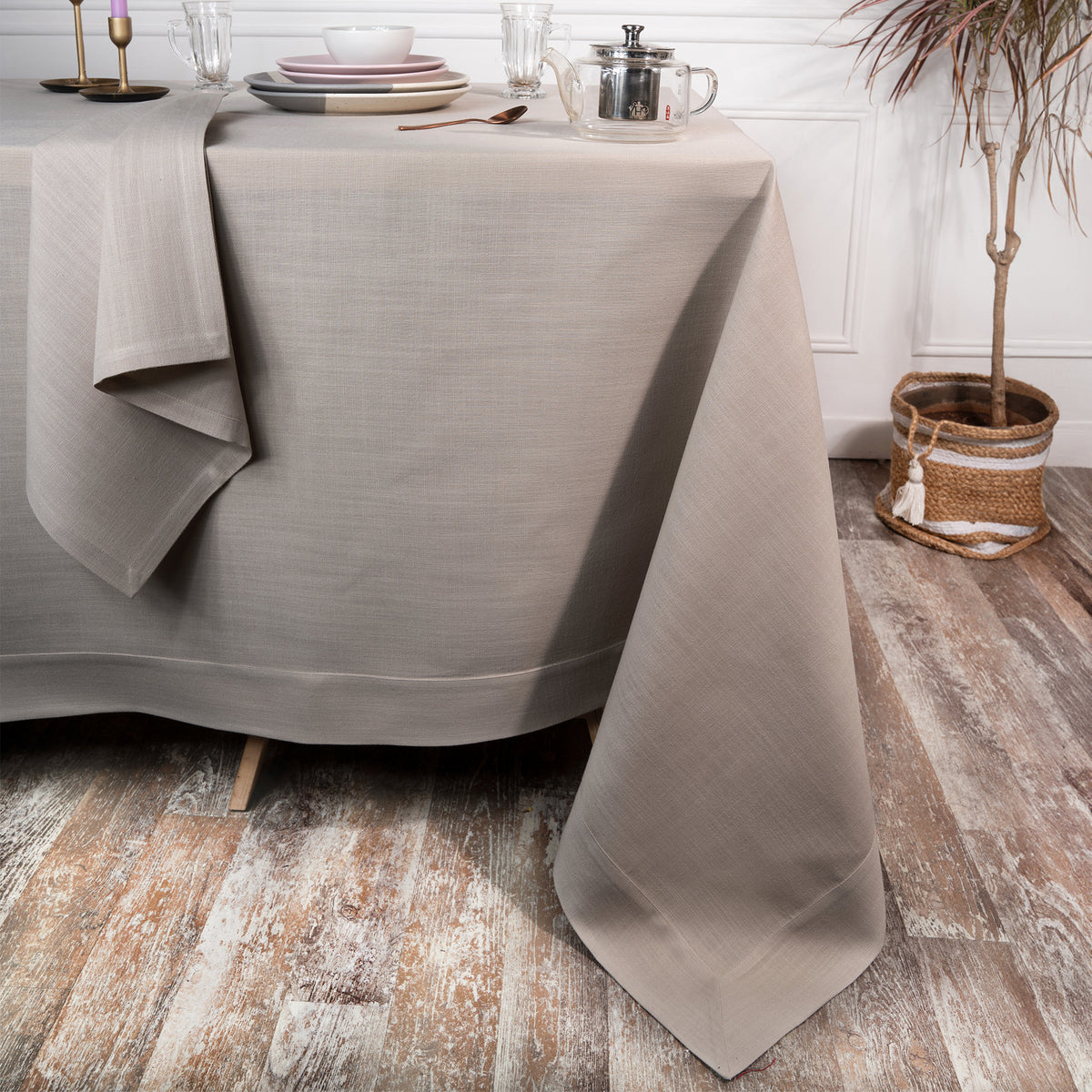 Natural Faux Linen Tablecloth - Mitered Corner