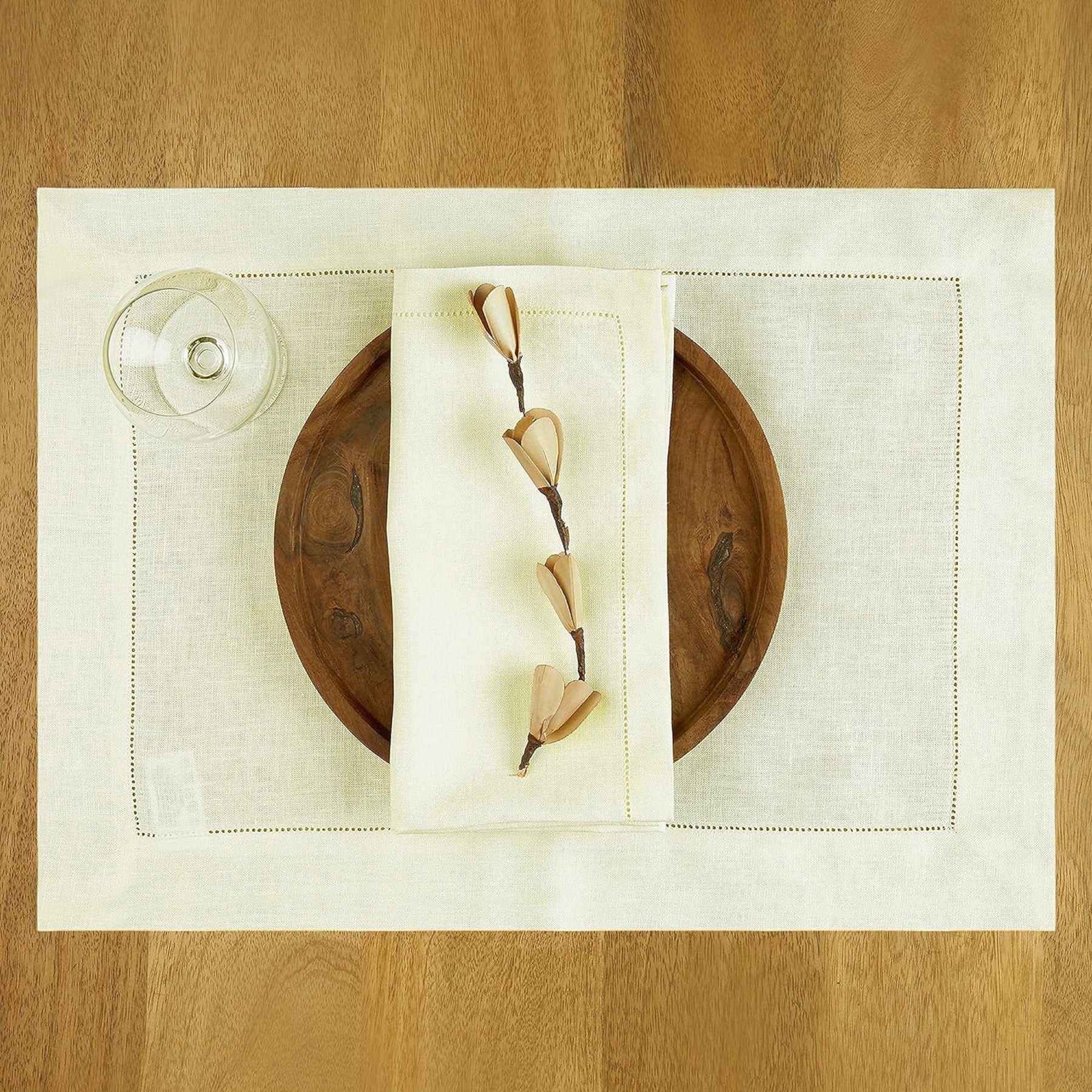 Vanilla Cream Linen Placemats 14 x 19 Inch Set of 4 - Hemstitch