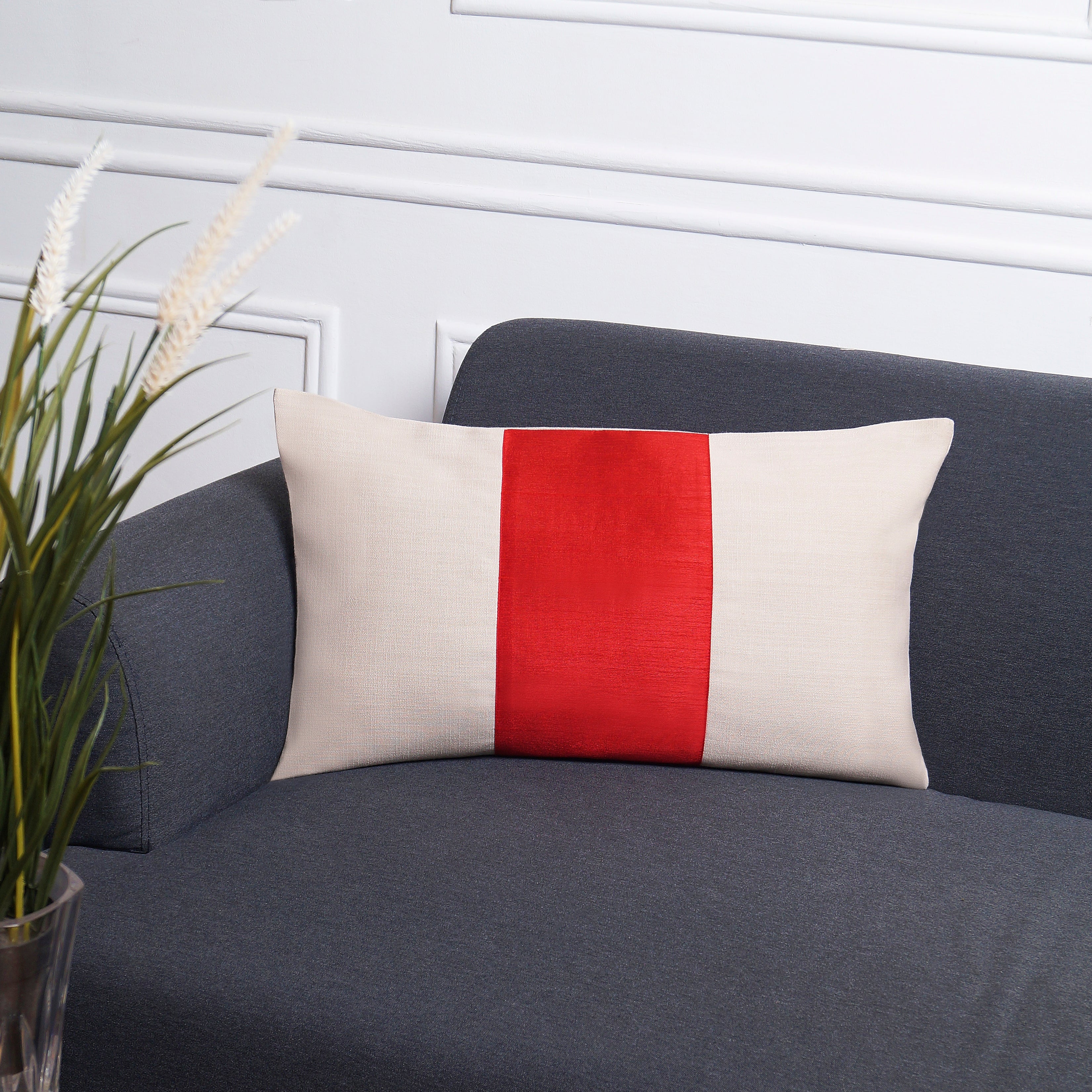 Verto Pillow Cover Rectangle - Natural and Red