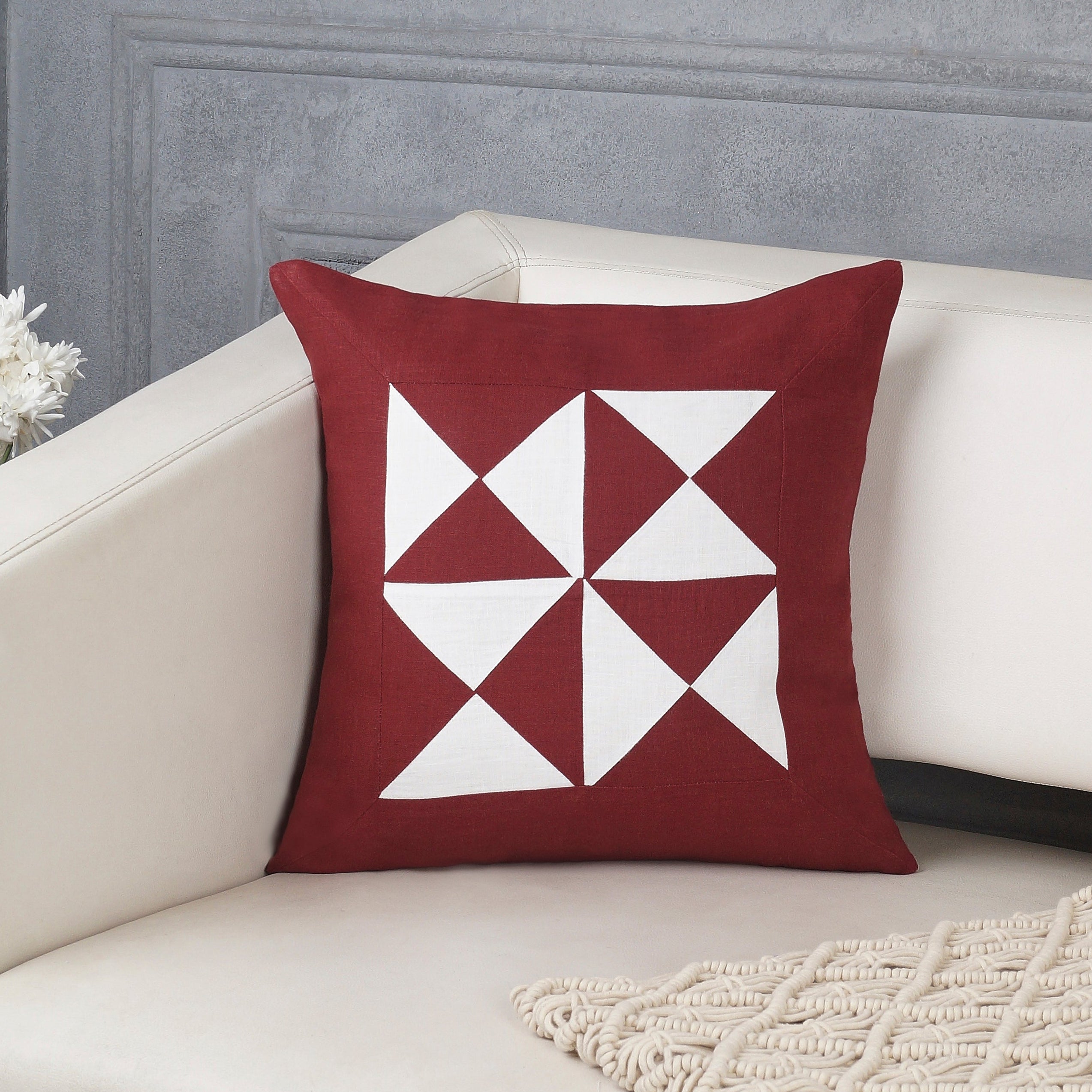 La Jolie Linen Pillow Cover - Dark Red and White