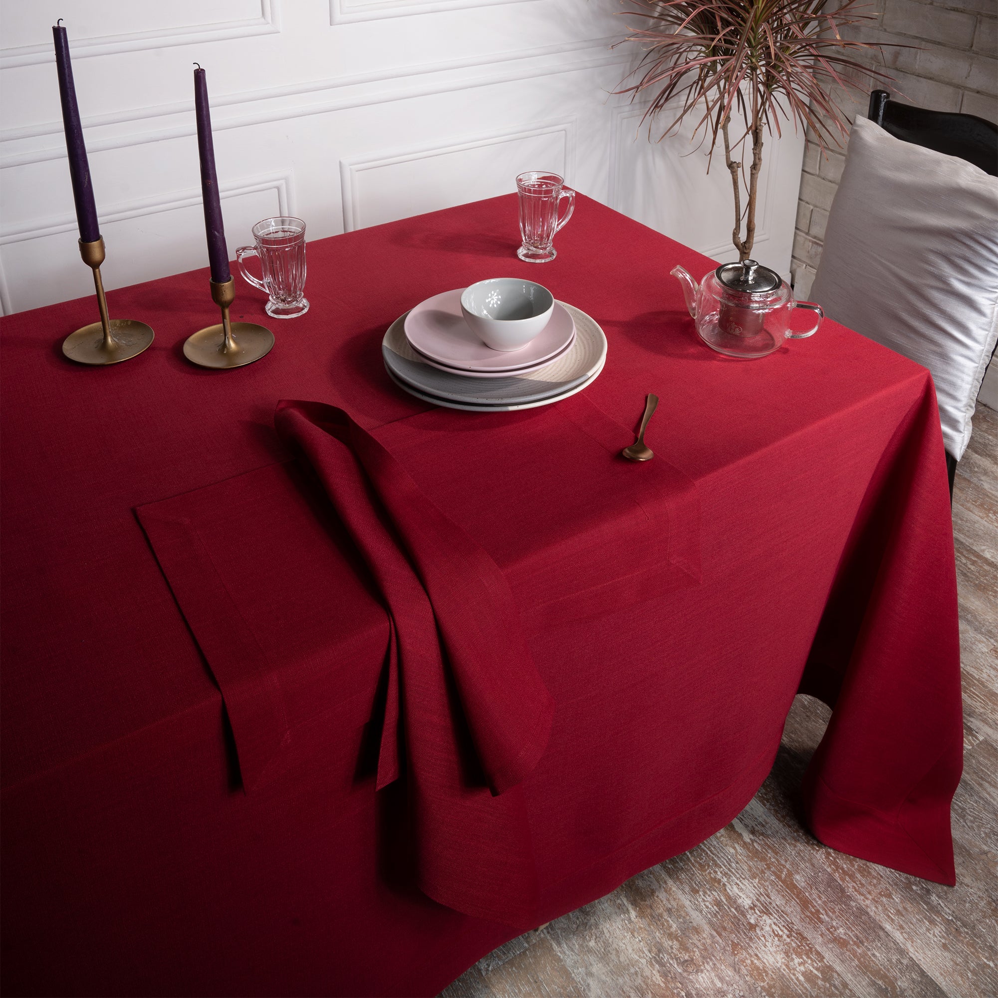 Red Tablecloth, Faux Linen, Mitered Corner