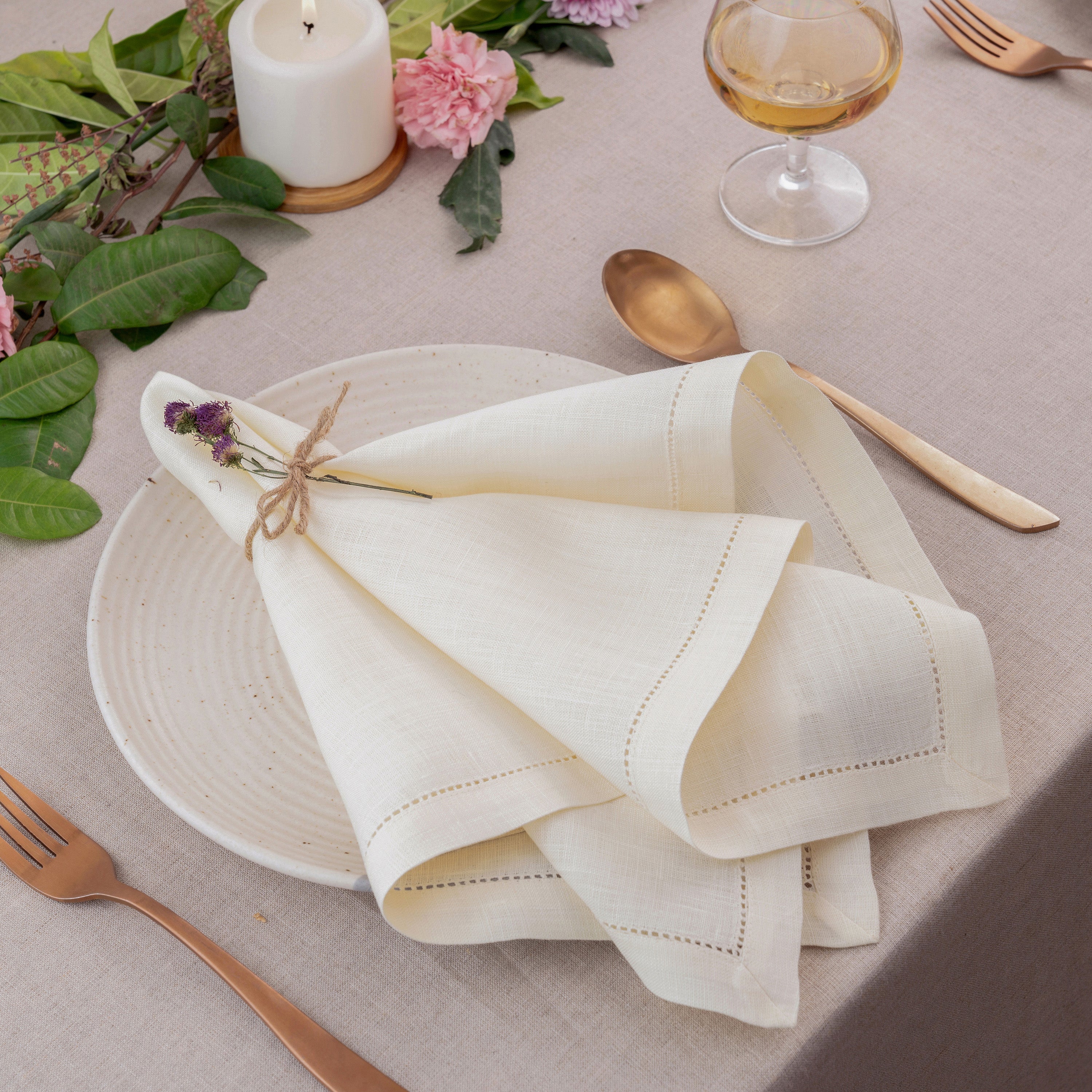 Ivory Linen Napkins, Hemstitch, 20 x 20 inch, 4 pcs