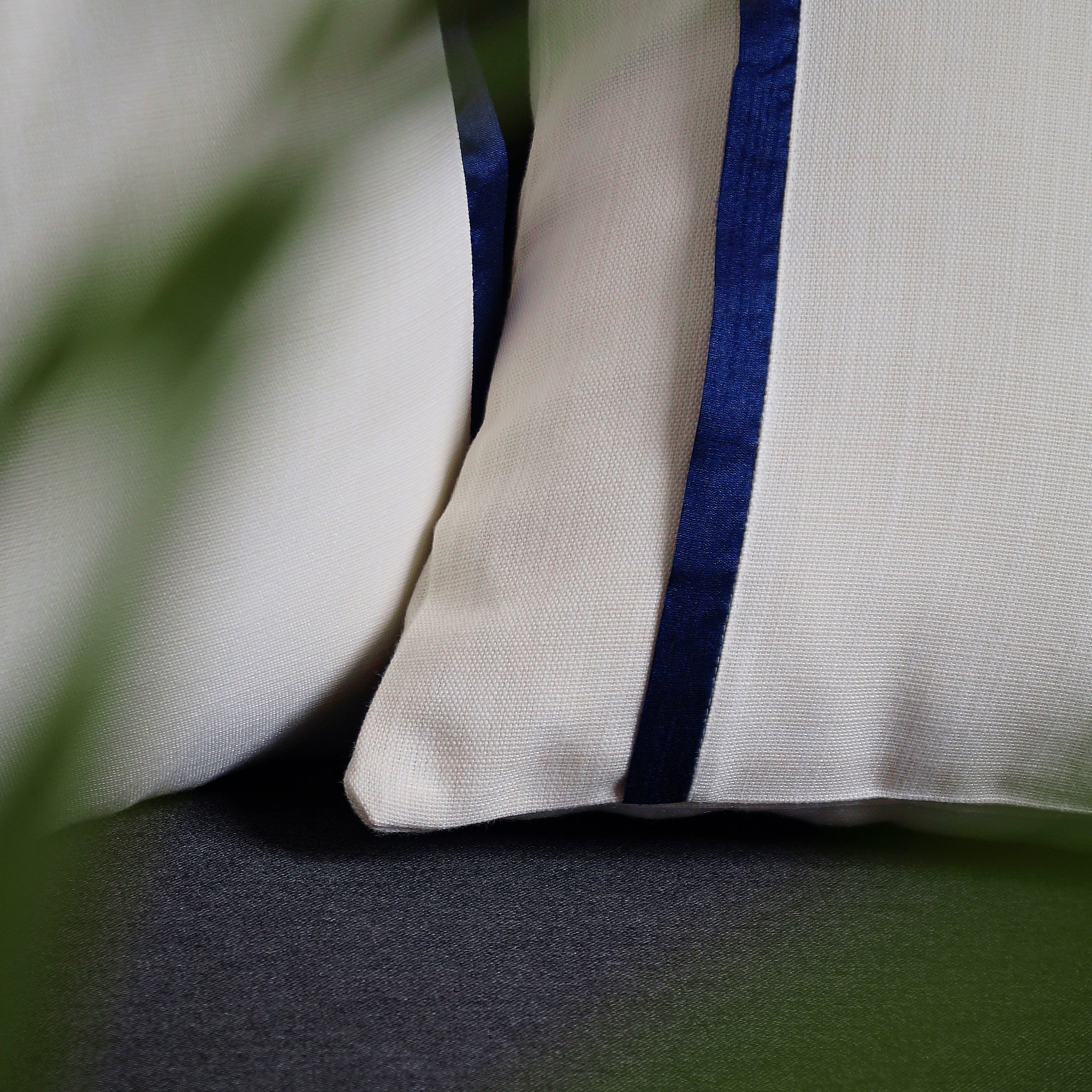 Drift Pillow Cover - White and Navy Blue