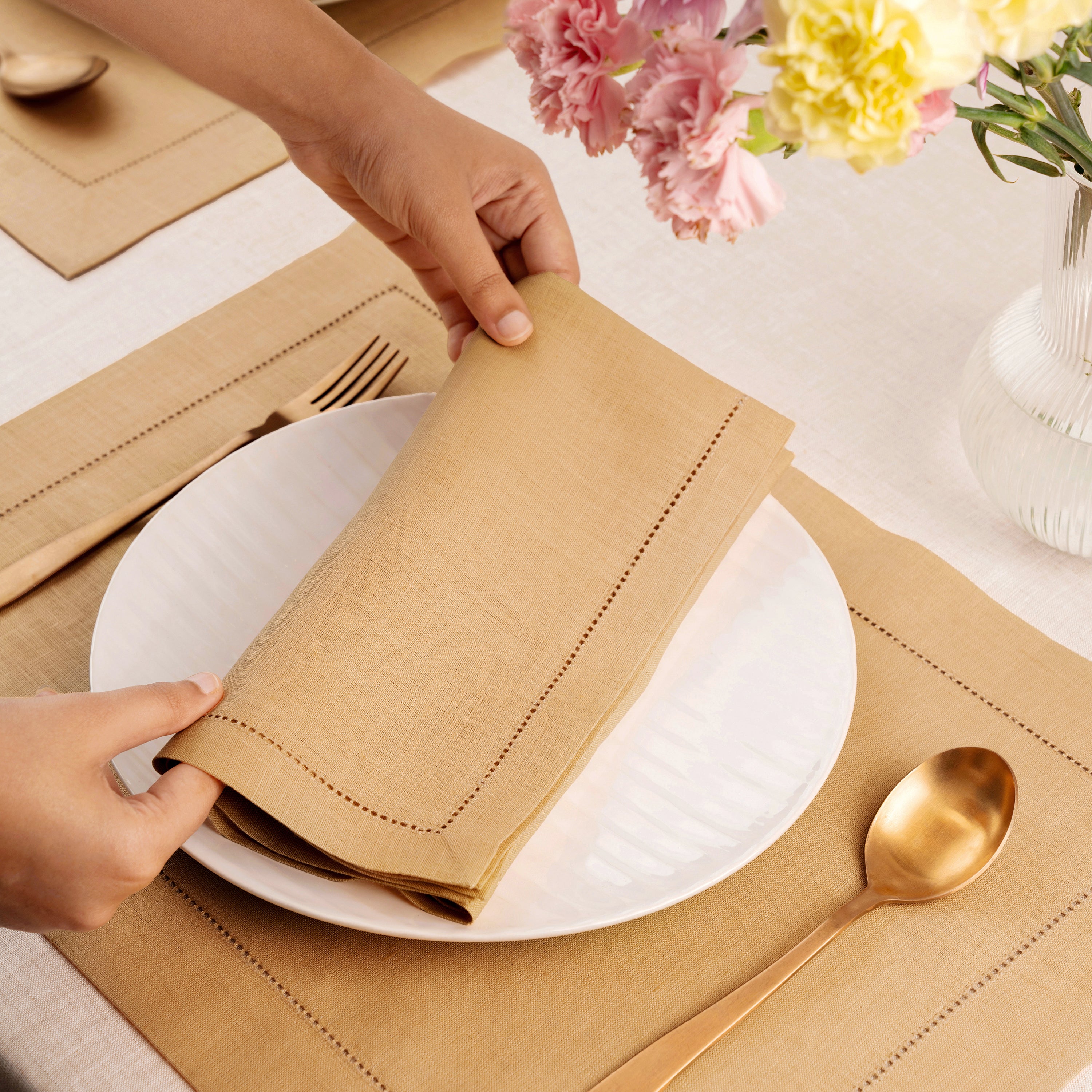 Beige Linen Napkins, Hemstitch, 20 x 20 inch, 4 pcs