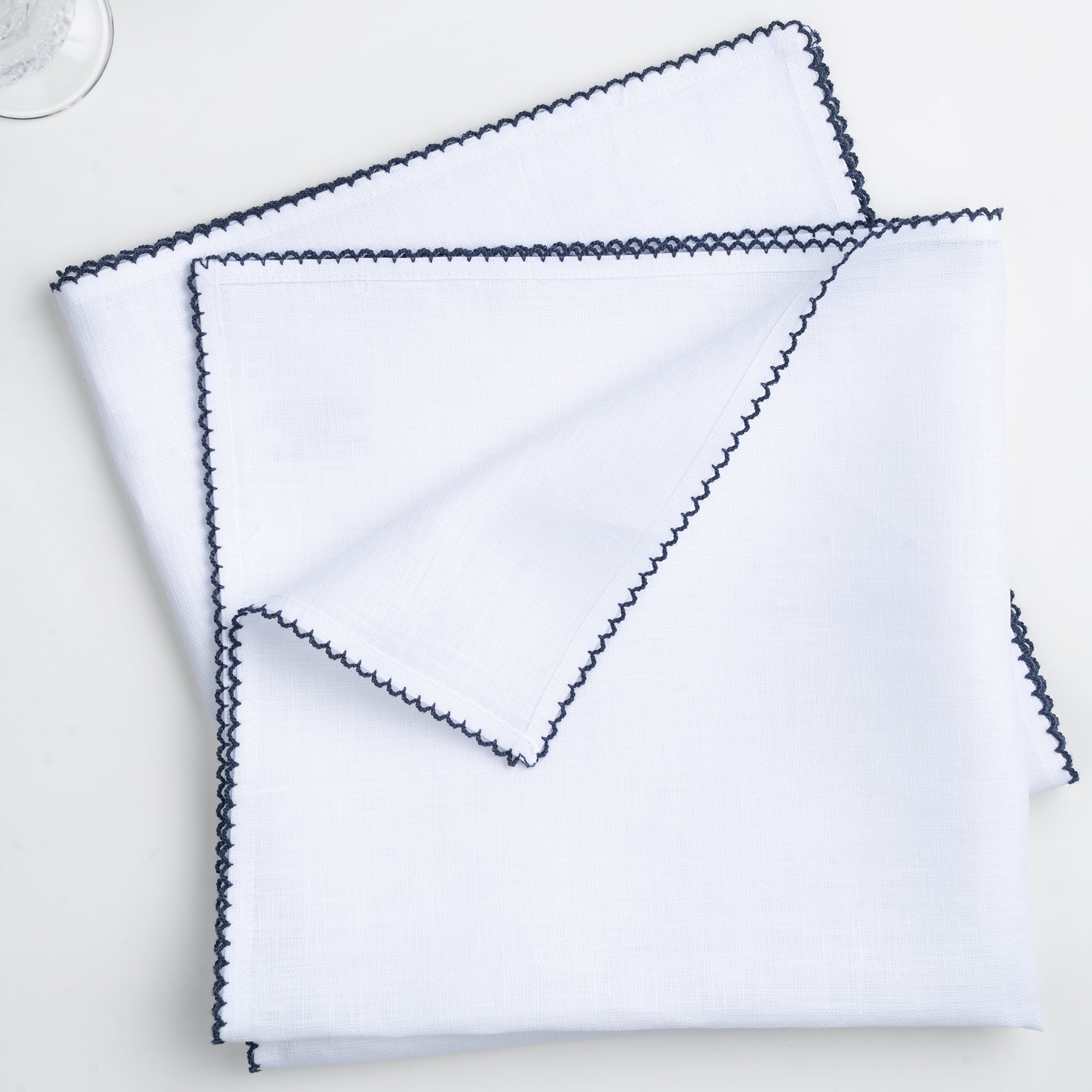 White and Navy Blue Linen Napkins, Whipstitch, 20 x 20 inch, 4 pcs