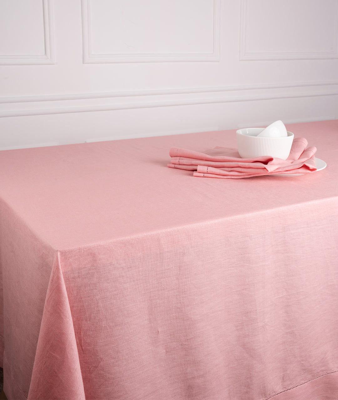 Dusty Pink Linen Tablecloth - Hemstitch