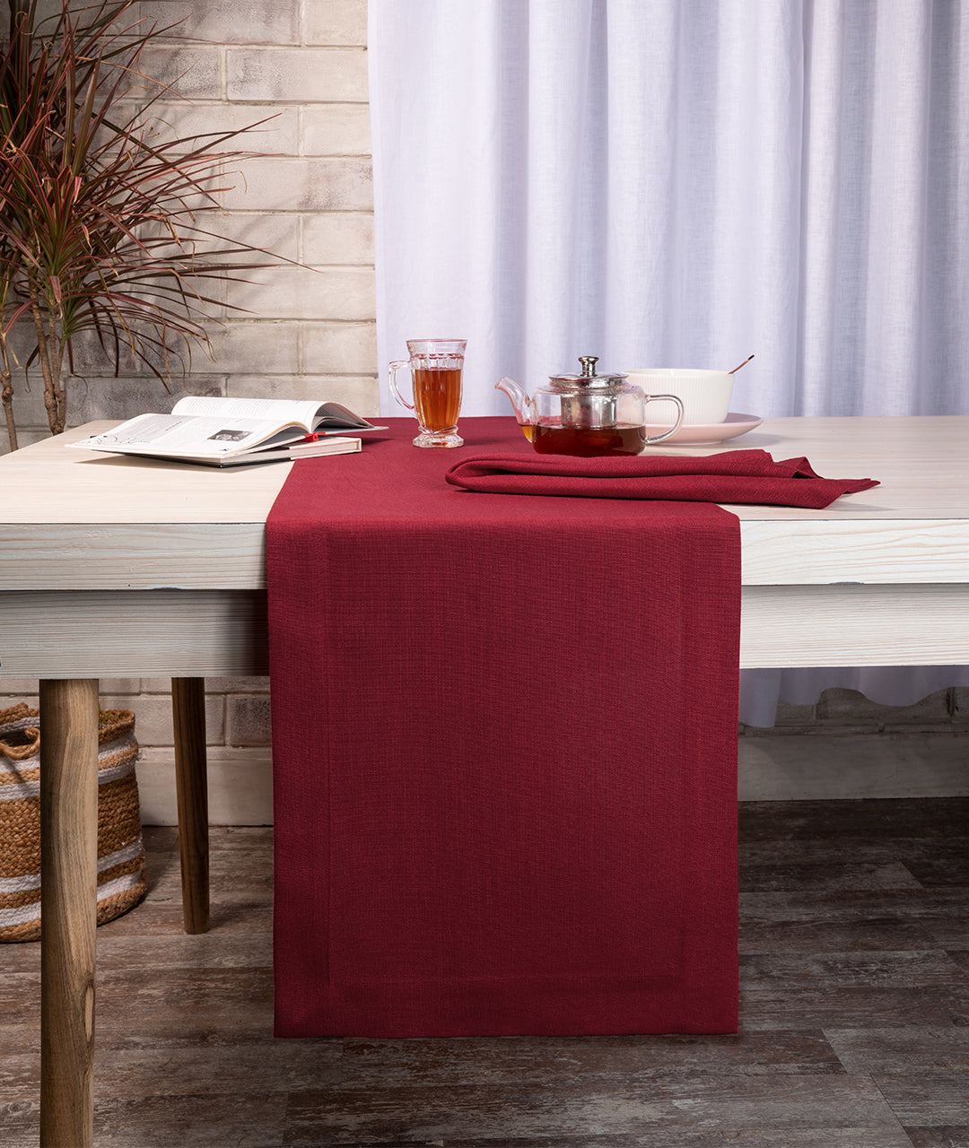 Red Linen Textured Table Runner - Mitered Corner