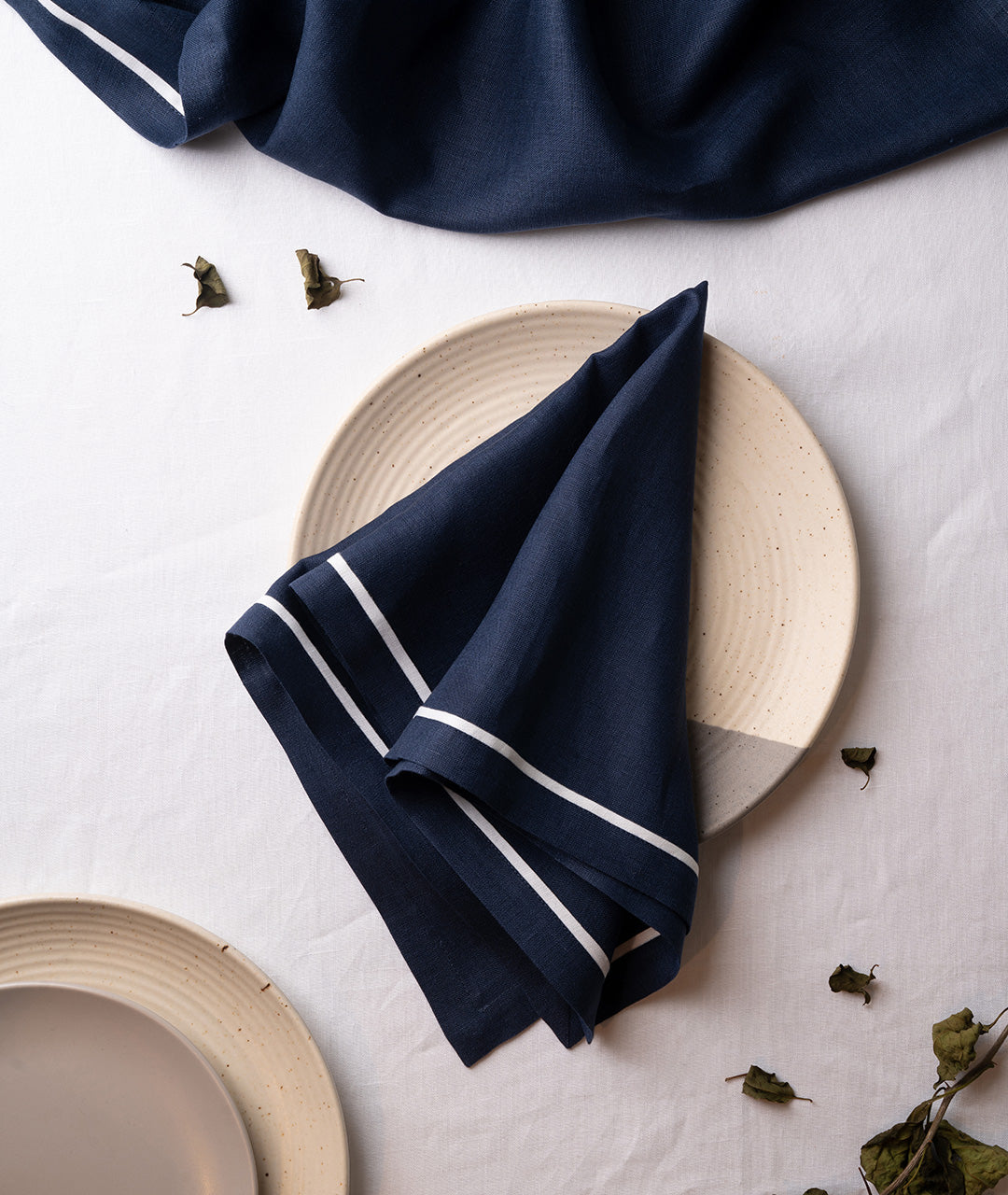 Navy Blue & White Linen Dinner Napkins 20 x 20 Inch Set of 4 - Reversible