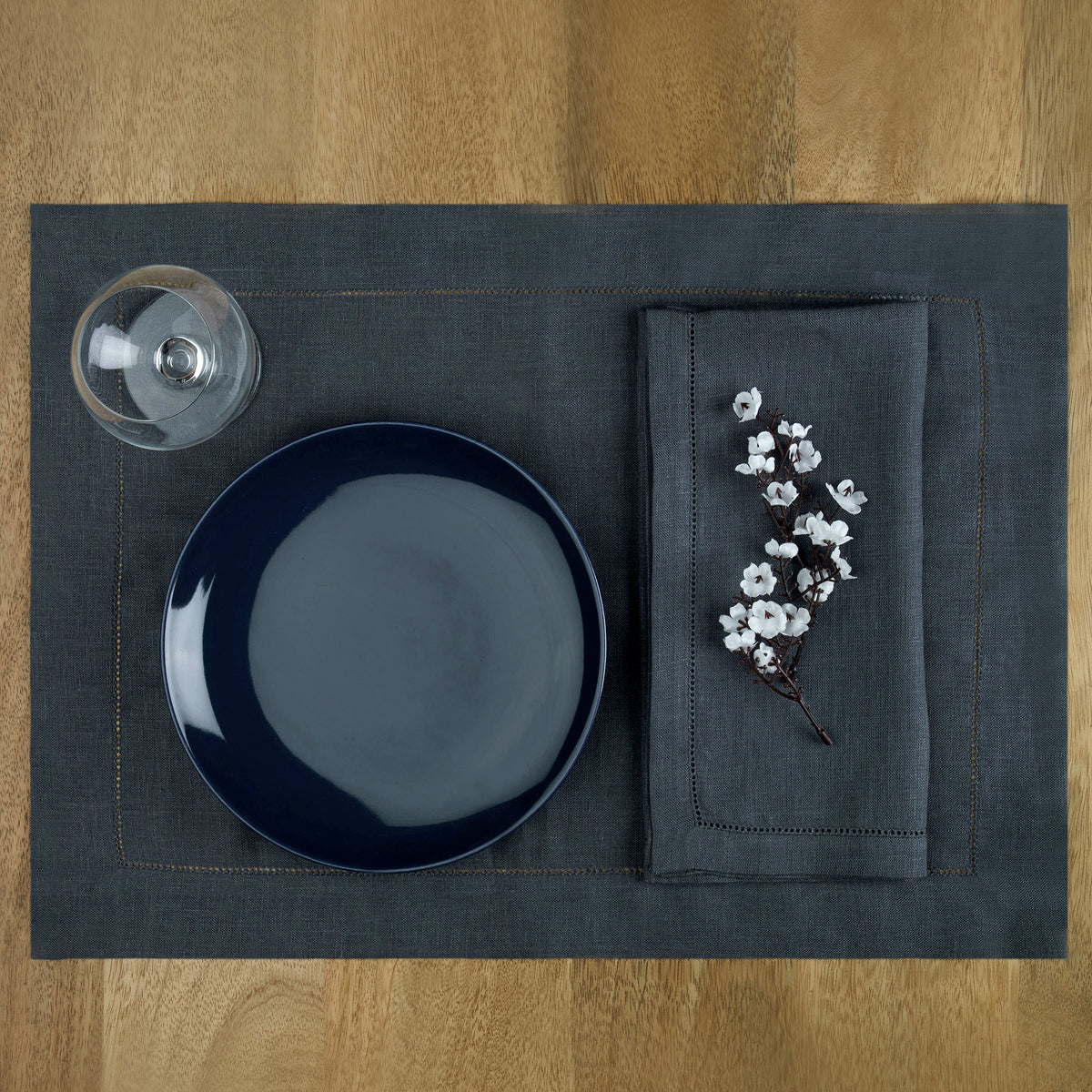 Charcoal Grey Linen Placemats 14 x 19 Inch Set of 4 - Hemstitch