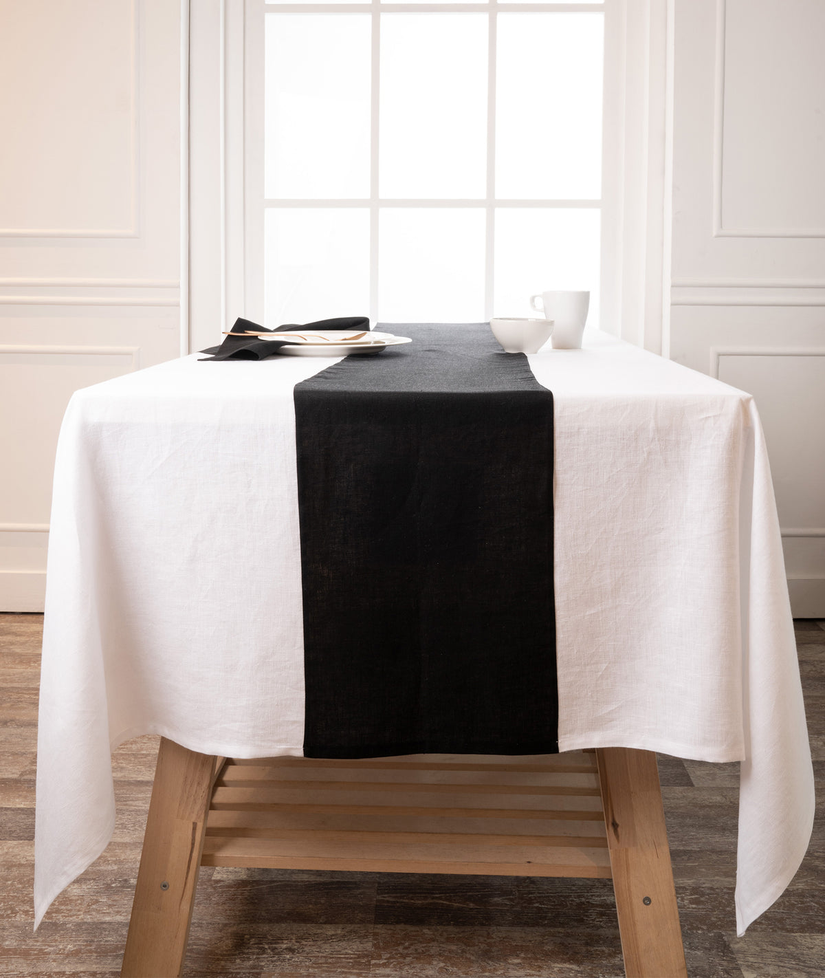 White and Black Linen Tablecloth - Splicing